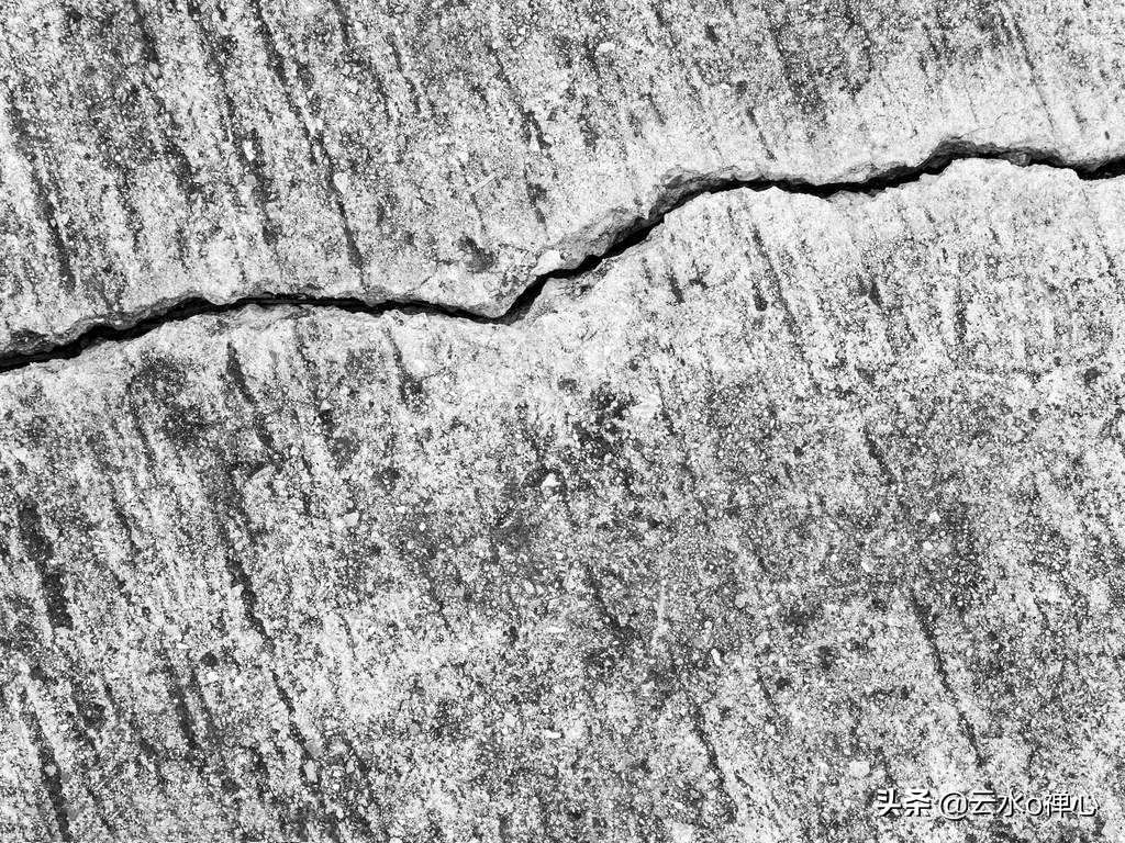 屋顶装修视频教程-屋顶太高怎么装修显的不太空? 屋顶装修视频教程-屋顶太高怎么装修显的不太空?