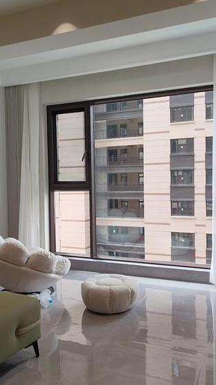 双眼皮好看还是石膏线好看阳台-卧室石膏线和双眼皮哪个好看？