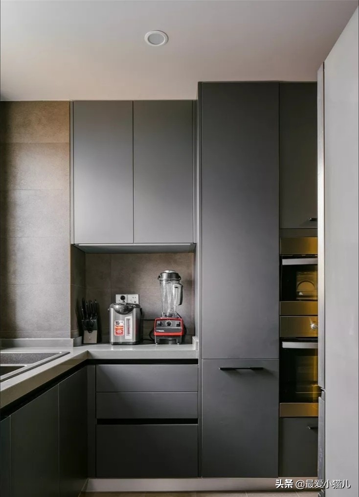 高端装修设计-小户型怎样装修设计，才能让人感觉高端、大气、上档次呢？