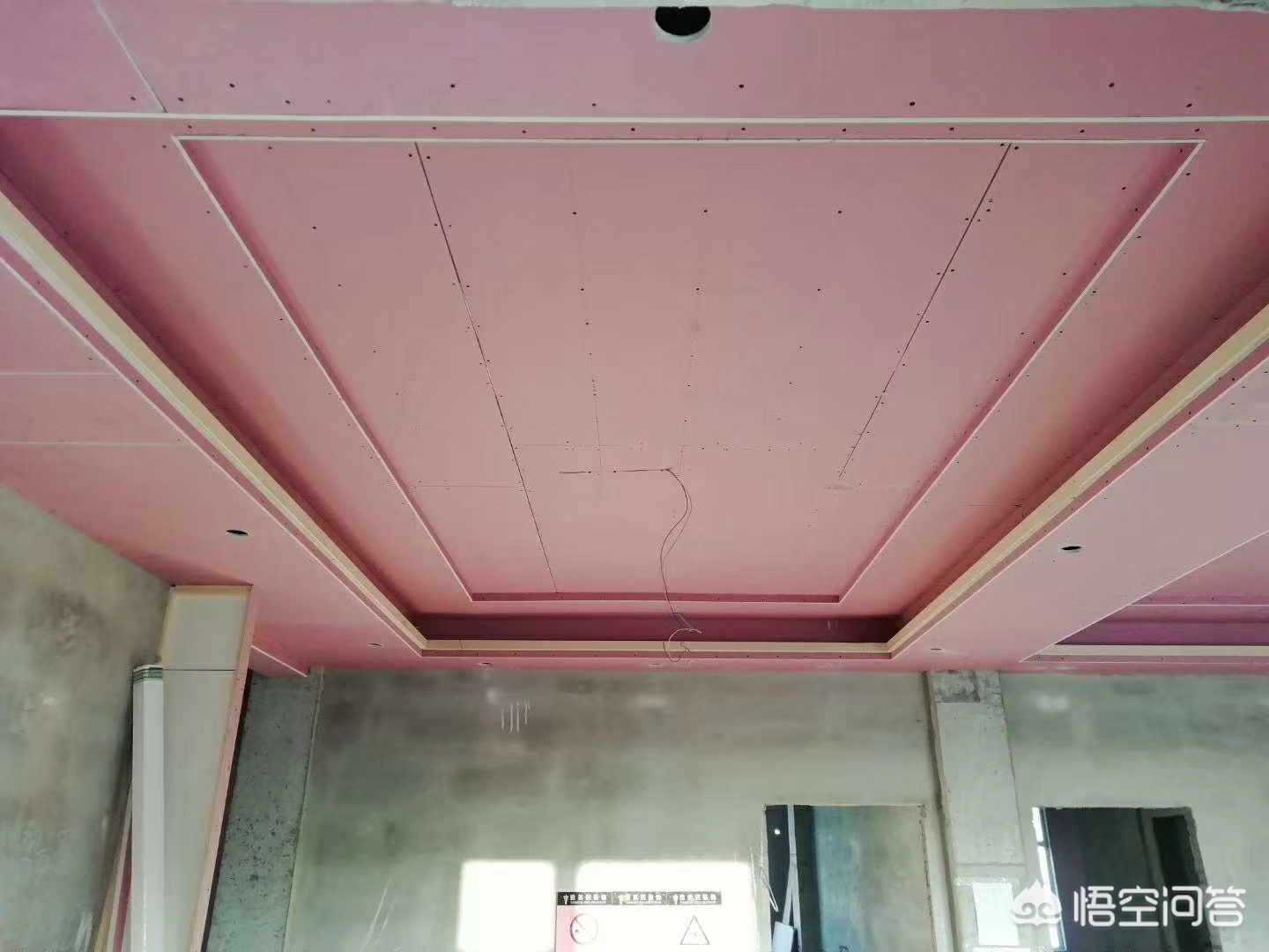 装修吊顶材质有哪些-吊顶扣板材料怎么选？