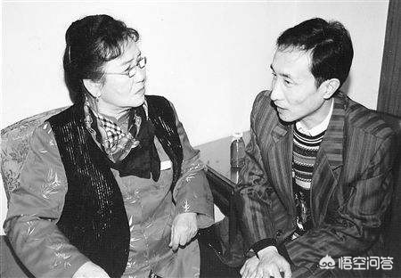 小品巩汉林的小品演员是谁-巩汉林小品搭档女演员叫啥名？