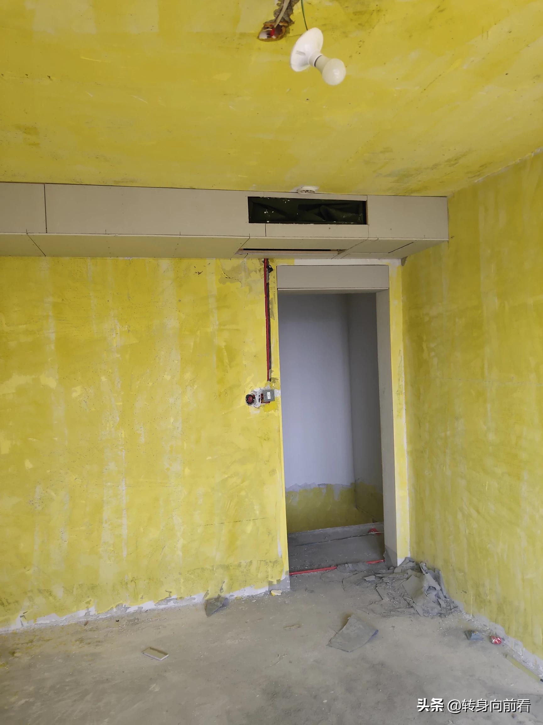 先装吊顶还是先刷墙-先吊顶还是先做柜子还是先批墙？