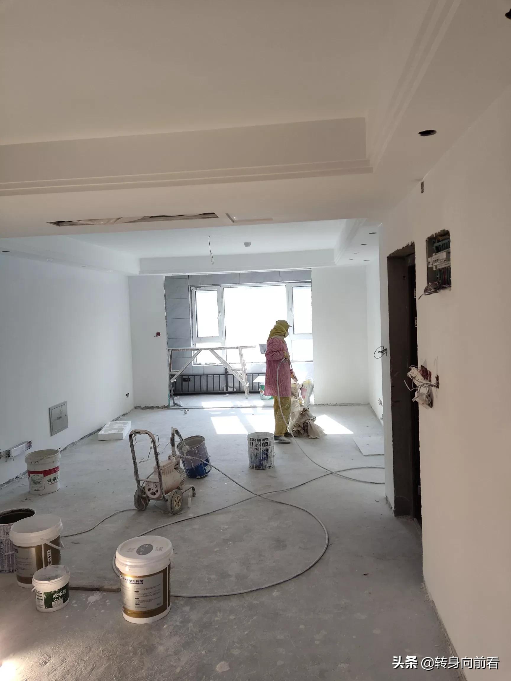 先装吊顶还是先刷墙-先吊顶还是先做柜子还是先批墙？