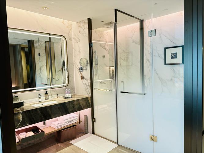 酒店装修专业术语大全-广州黄埔酒店有双人两个房间的，这种房专业术语是？