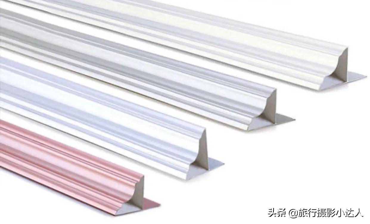 装修房屋吊顶多少钱一平方?-门面装修吊顶多少钱一平方？