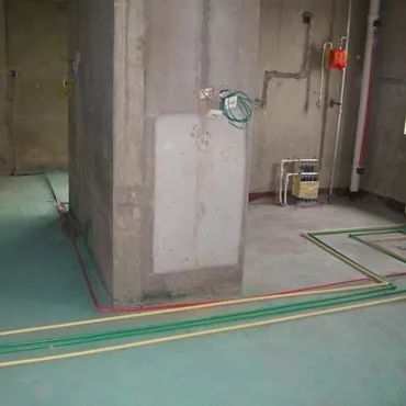 家装设计费用一般在总造价的多少-现在有两个工作可以选择，分别是造价和家装设计师，选哪个好？