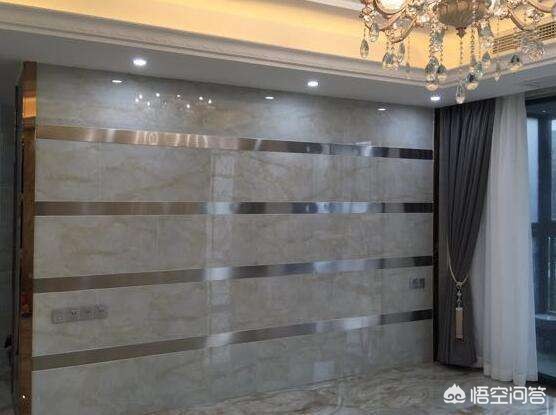 大宅装修效果图-农村的两层小别墅怎么装修好？客厅全屋贴瓷砖，电视背景墙该怎么设计？