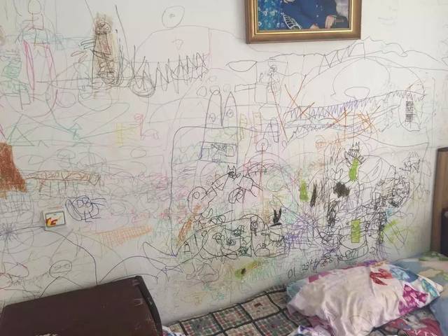 装修墙上画画图片大全-在家里的墙上画画用什么笔好？