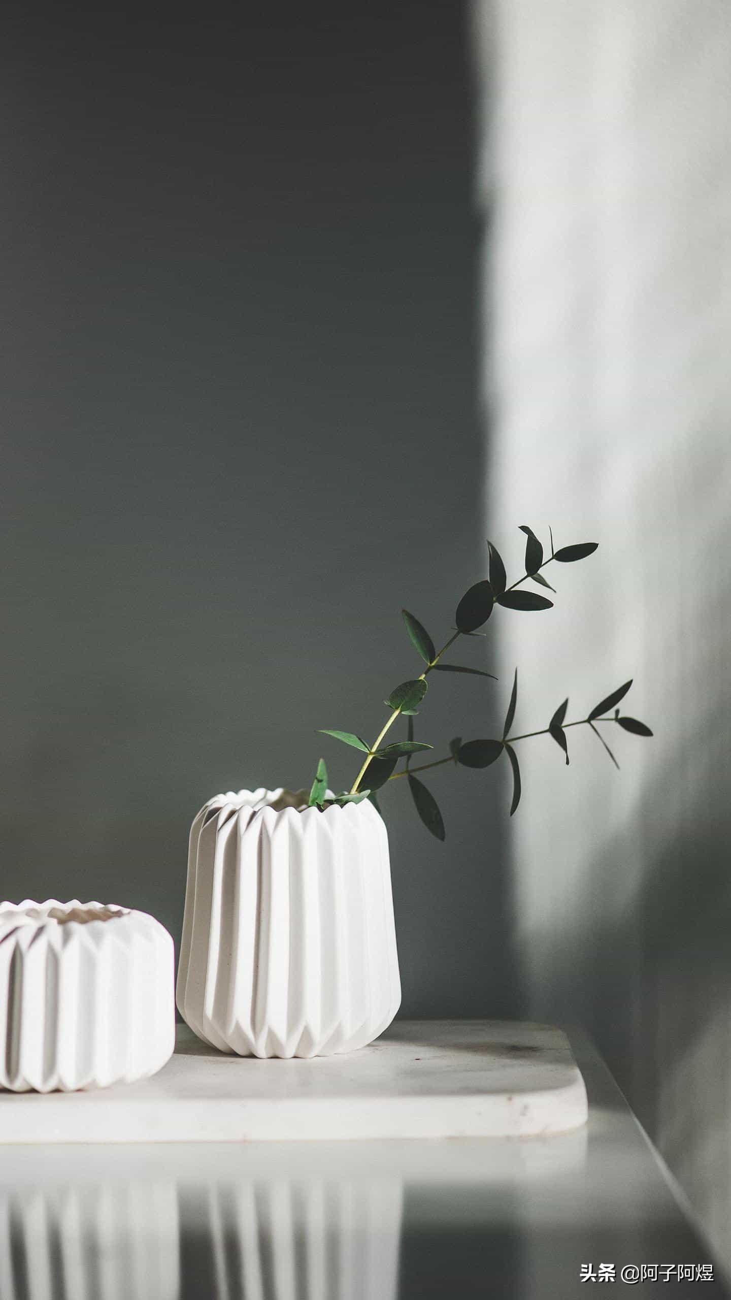 家庭装修设计多少钱合适-室内设计师月收入多少？